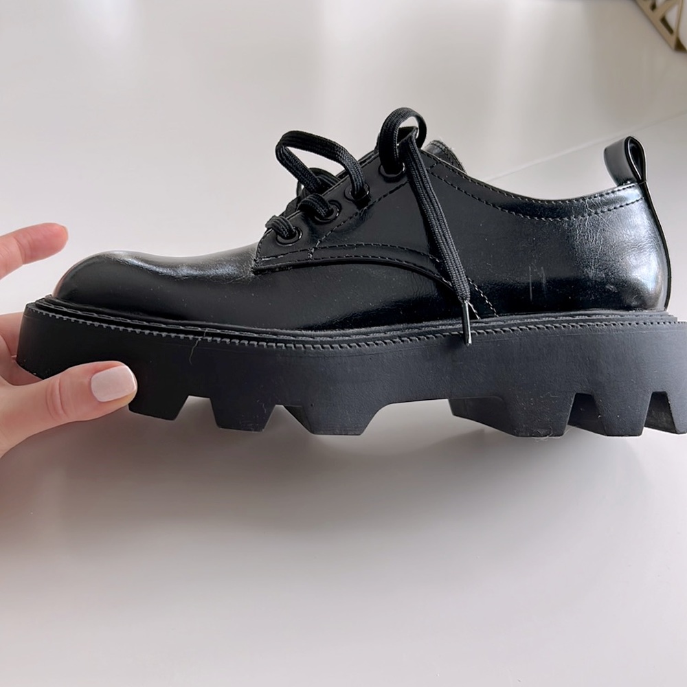 Zara Lug sole loafers, black, size 6